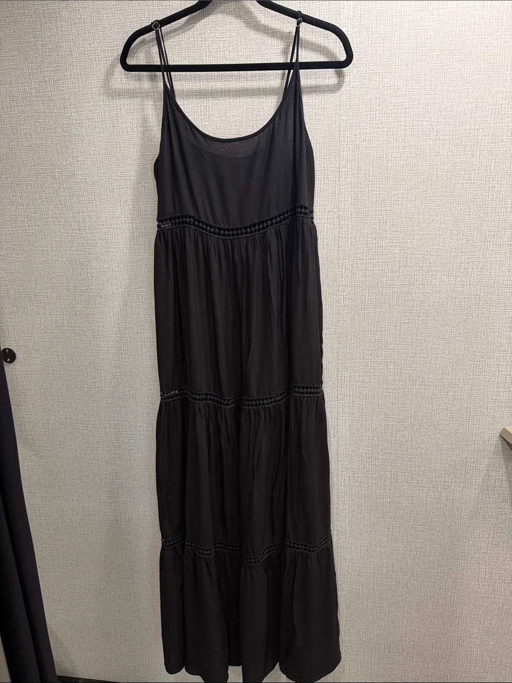 Elan Brand Adjustable Strap Black Maxi Dress With Eyelet Details Size Medium